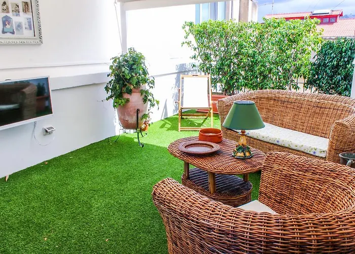 96 فندق مبيت وإفطار ريجّو دي كالابريا